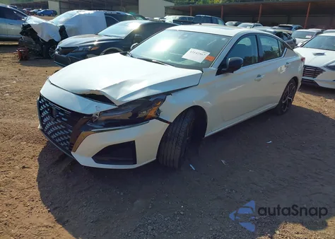 2025 Nissan Altima Sr Fwd z USA, uszkodzony, nr VIN 1N4BL4CV9SN361138